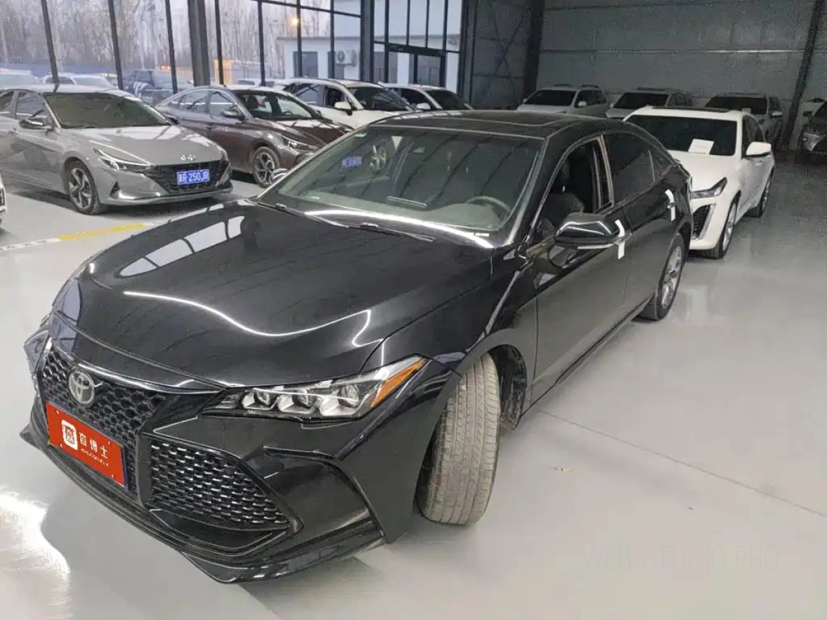 TOYOTA AVALON  2021