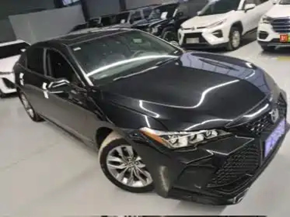 TOYOTA AVALON