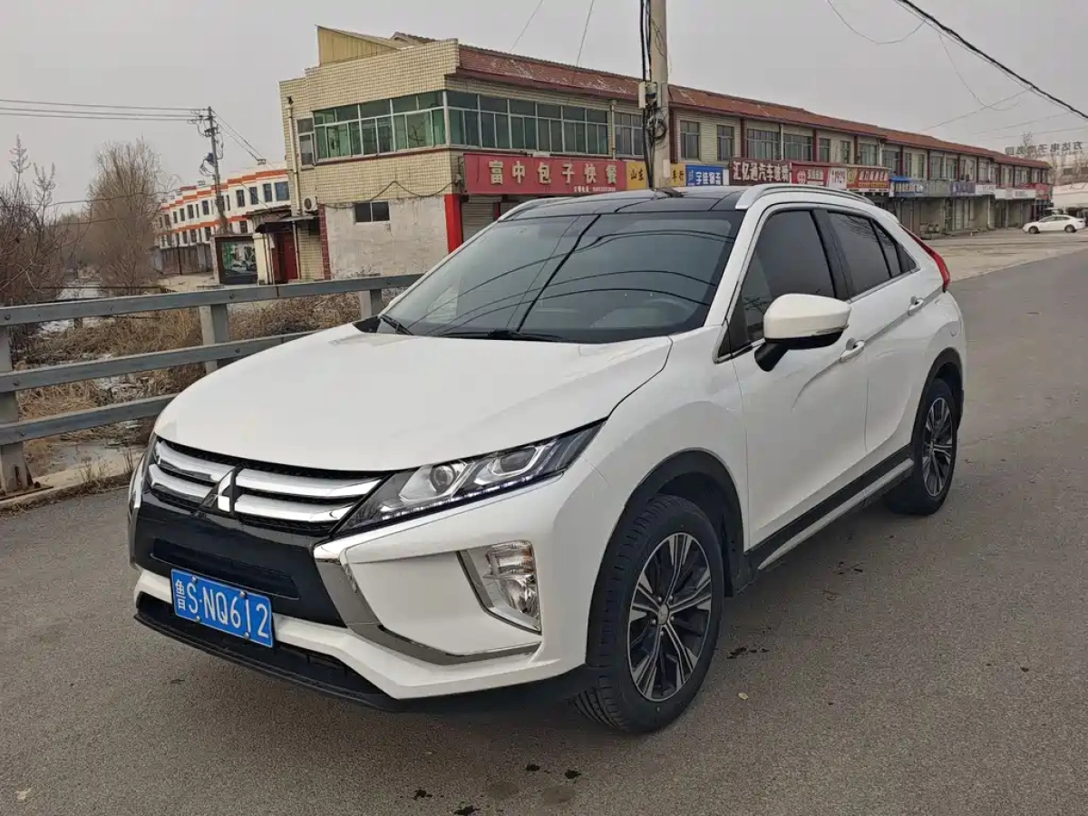 MITSUBISHI ECLIPSE CROSS  2019
