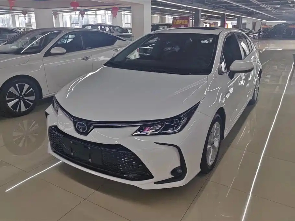TOYOTA COROLLA  2025