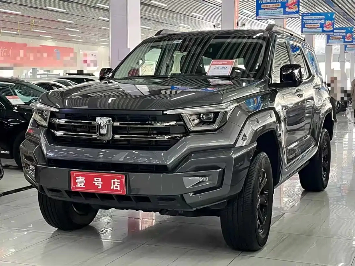 TANK 400 NEW ENERGY  2025