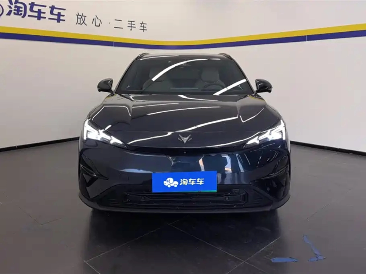 ARCFOX ALPHA T5 ARCFOX ALPHA T5