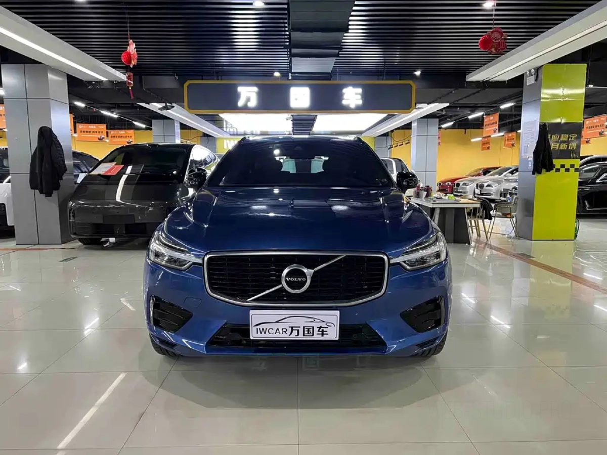 VOLVO XC60  2020
