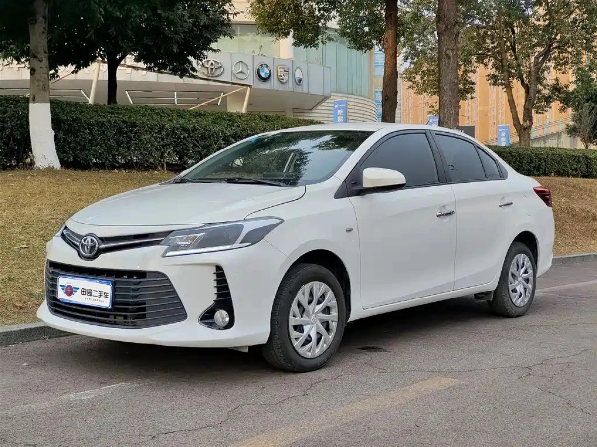 TOYOTA VIOS
