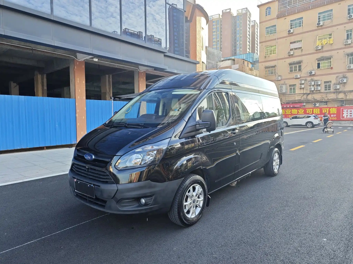 FORD TRANSIT  2022