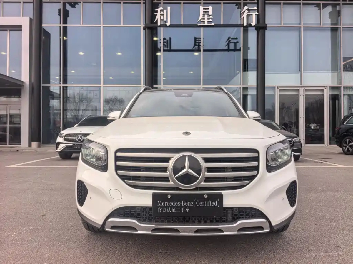 MERCEDES-BENZ GLB