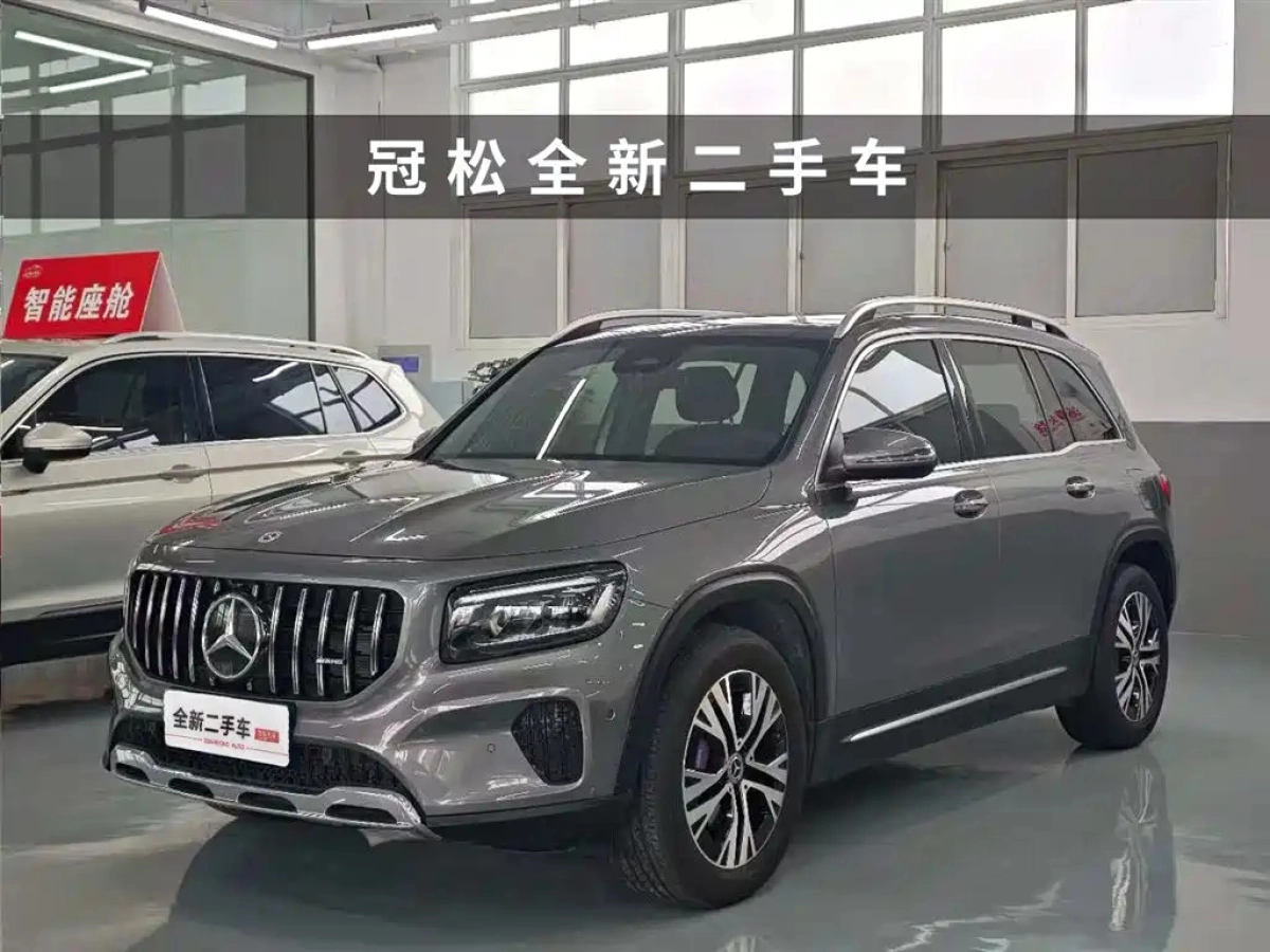 MERCEDES-BENZ GLB  2024