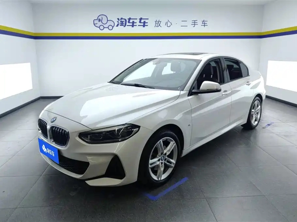 BMW 1-SERIES  2020