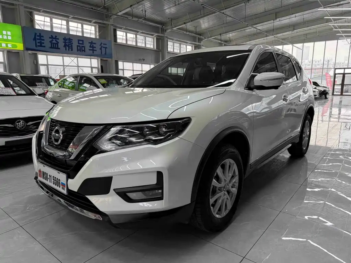 NISSAN X-TRAIL