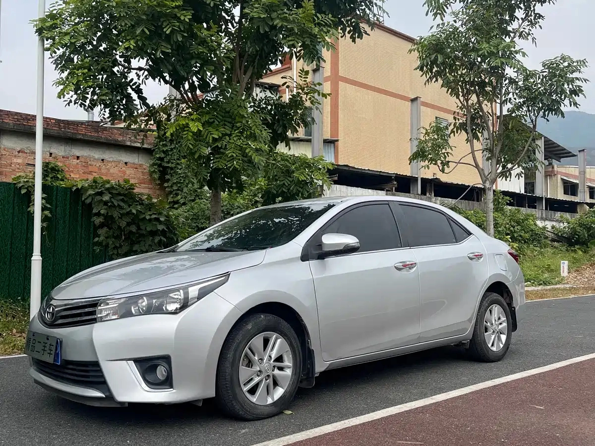 TOYOTA COROLLA  2019