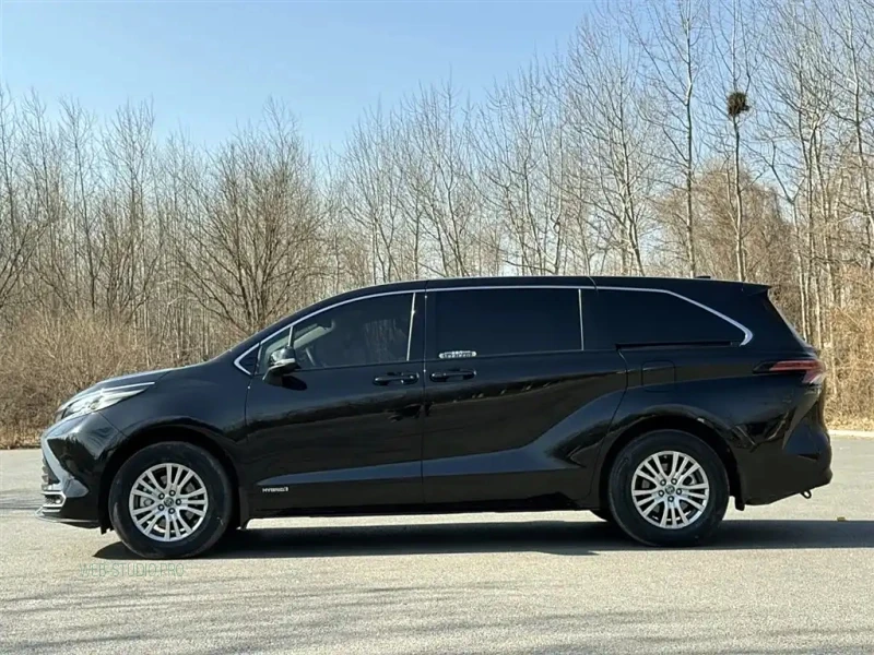 TOYOTA SIENNA SIENNA