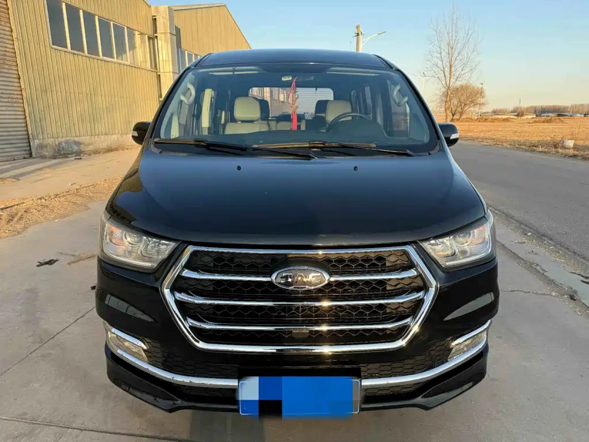 JAC REFINE REFINE M4