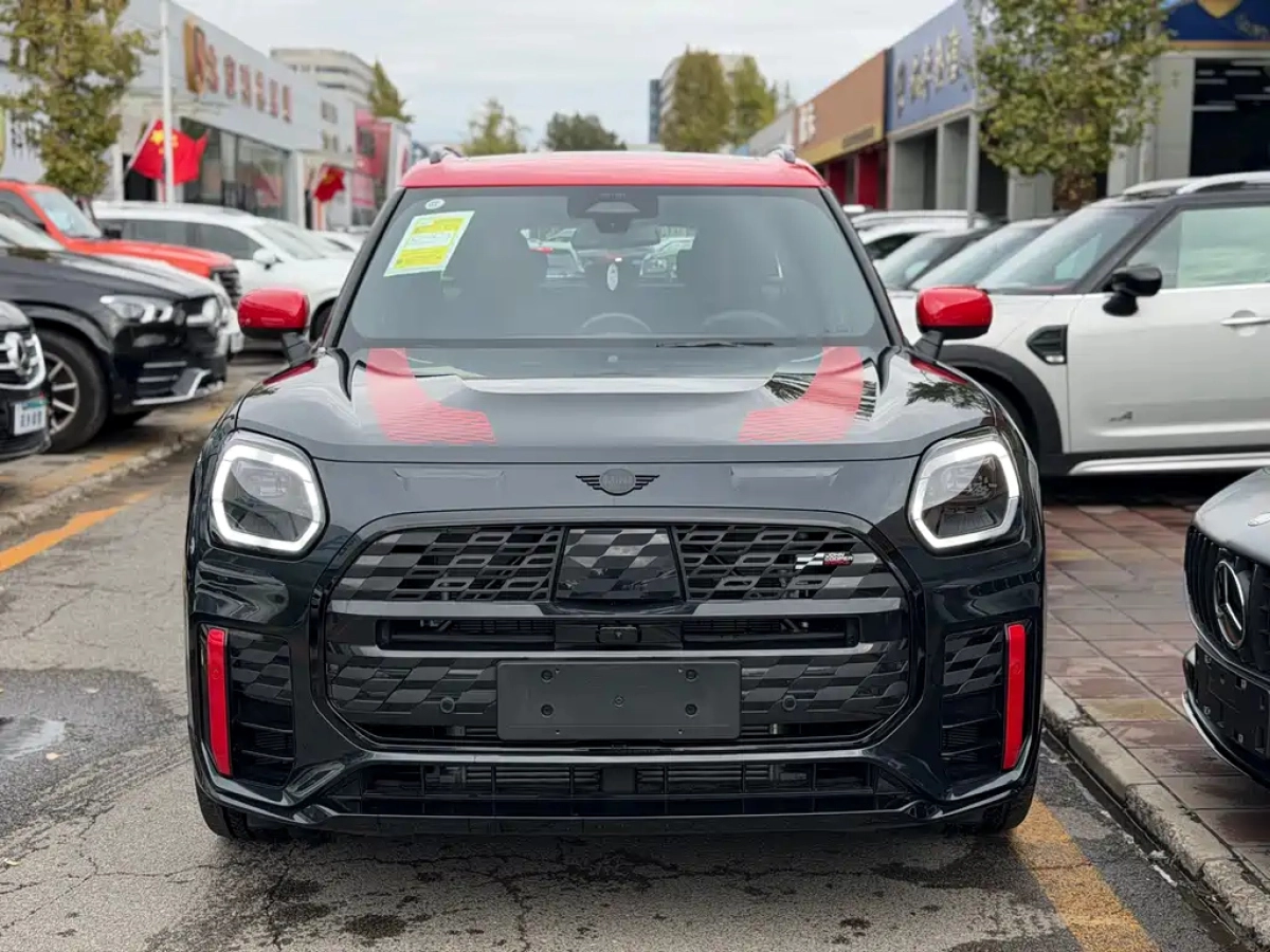 MINI JCW COUNTRYMAN  2025