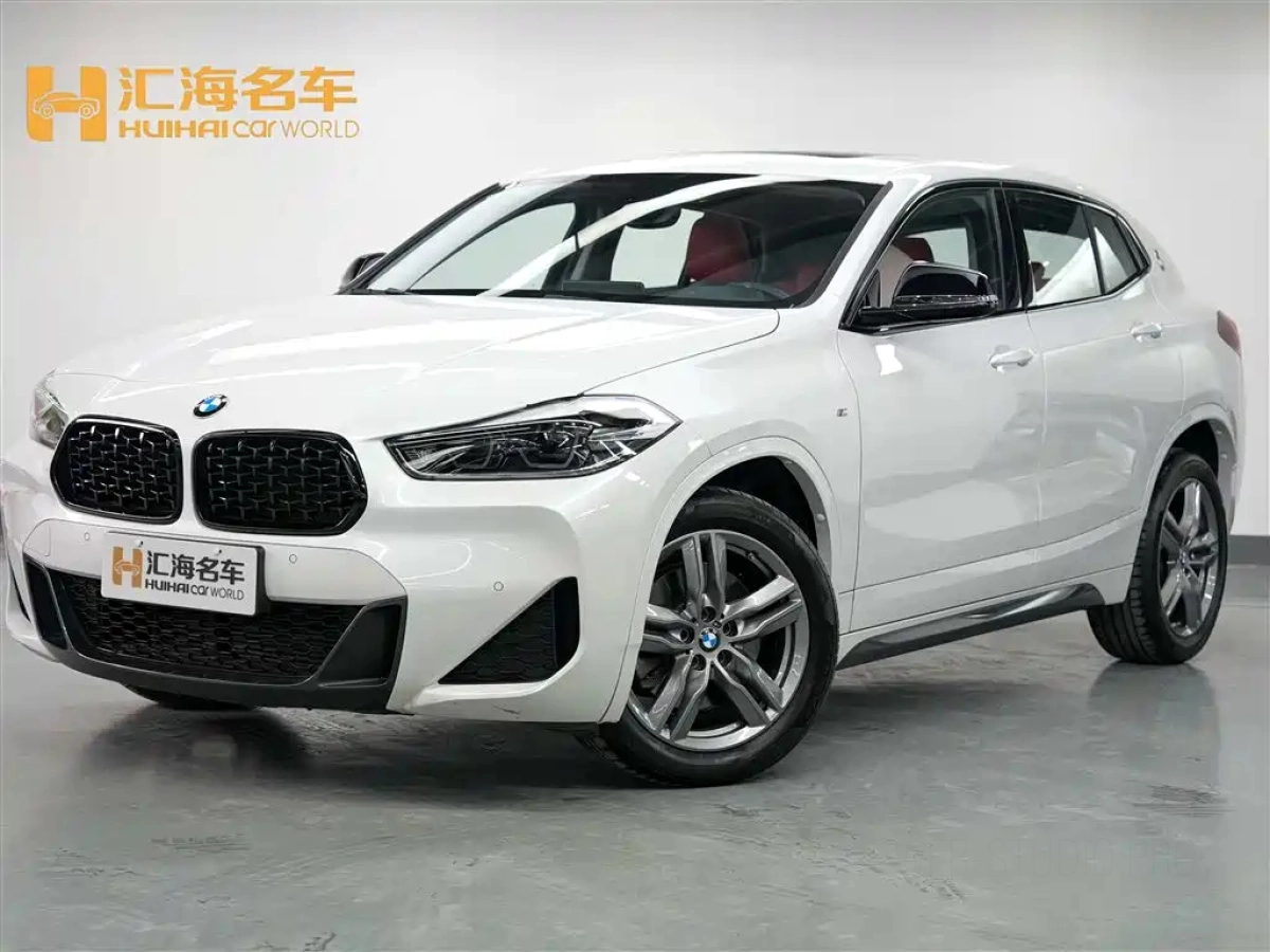 BMW X2  2024