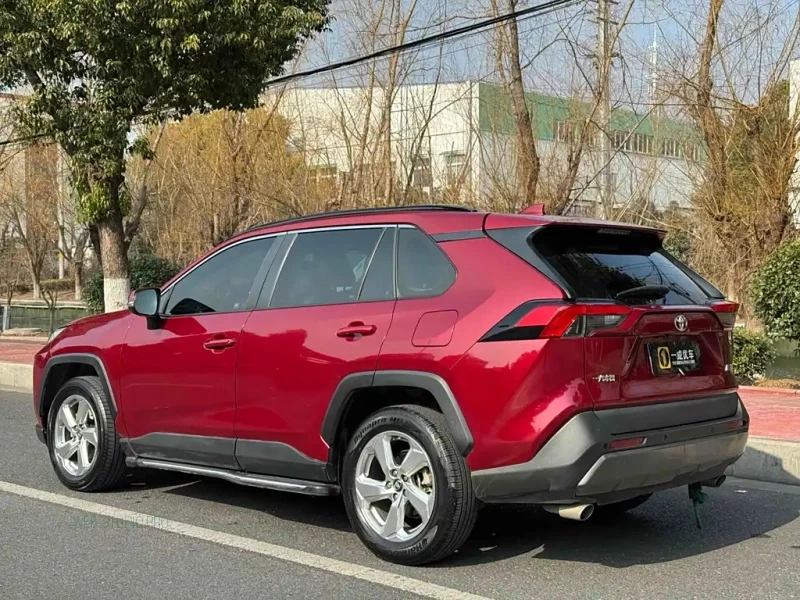 TOYOTA RAV4 RONGFANG