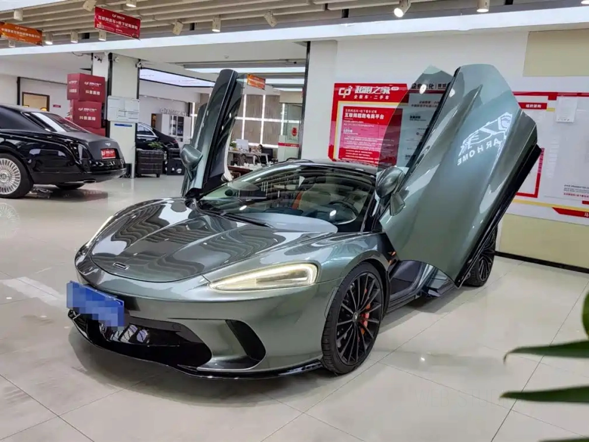 MCLAREN GT  2021