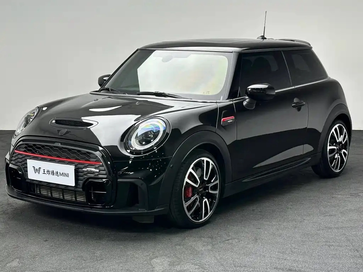MINI JCW  2021