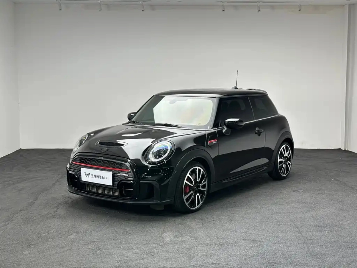 MINI JCW