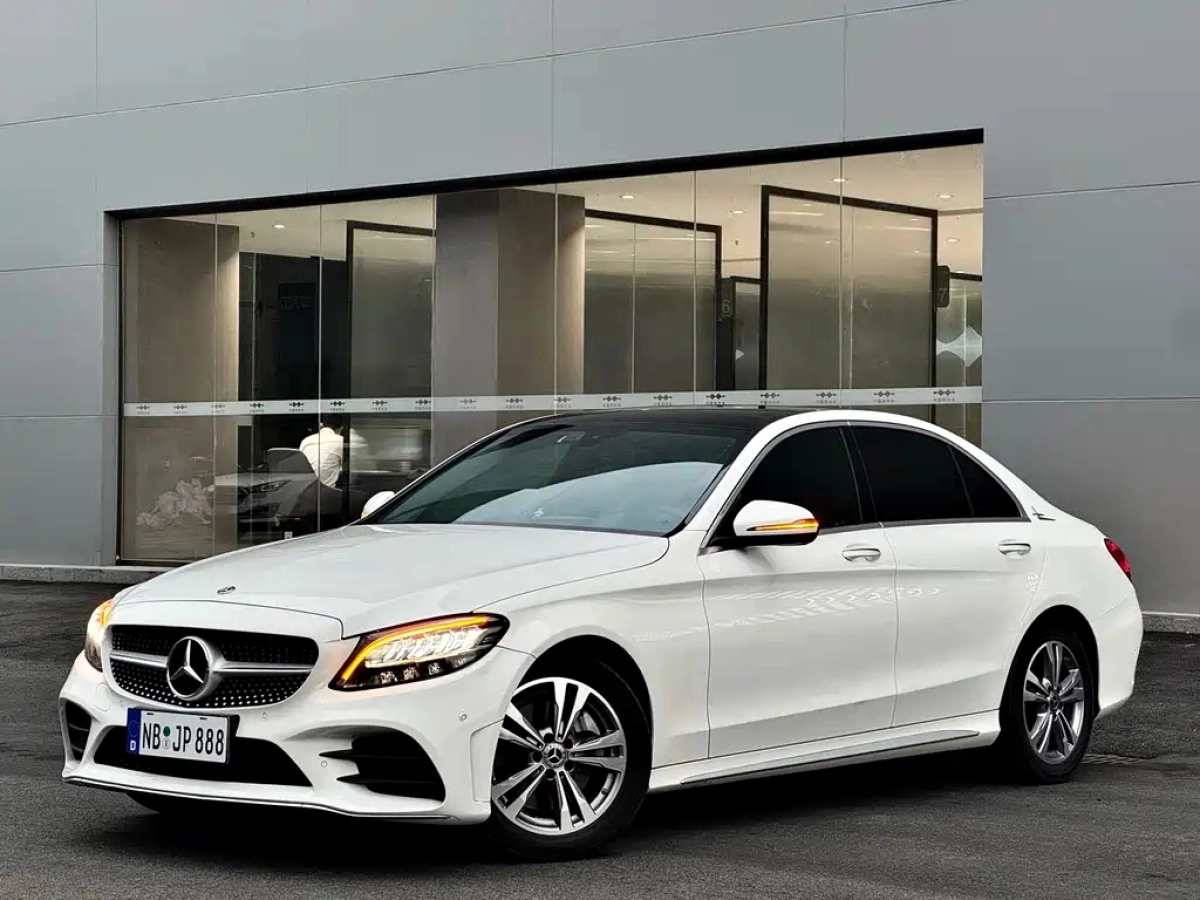 MERCEDES-BENZ C-CLASS  2021