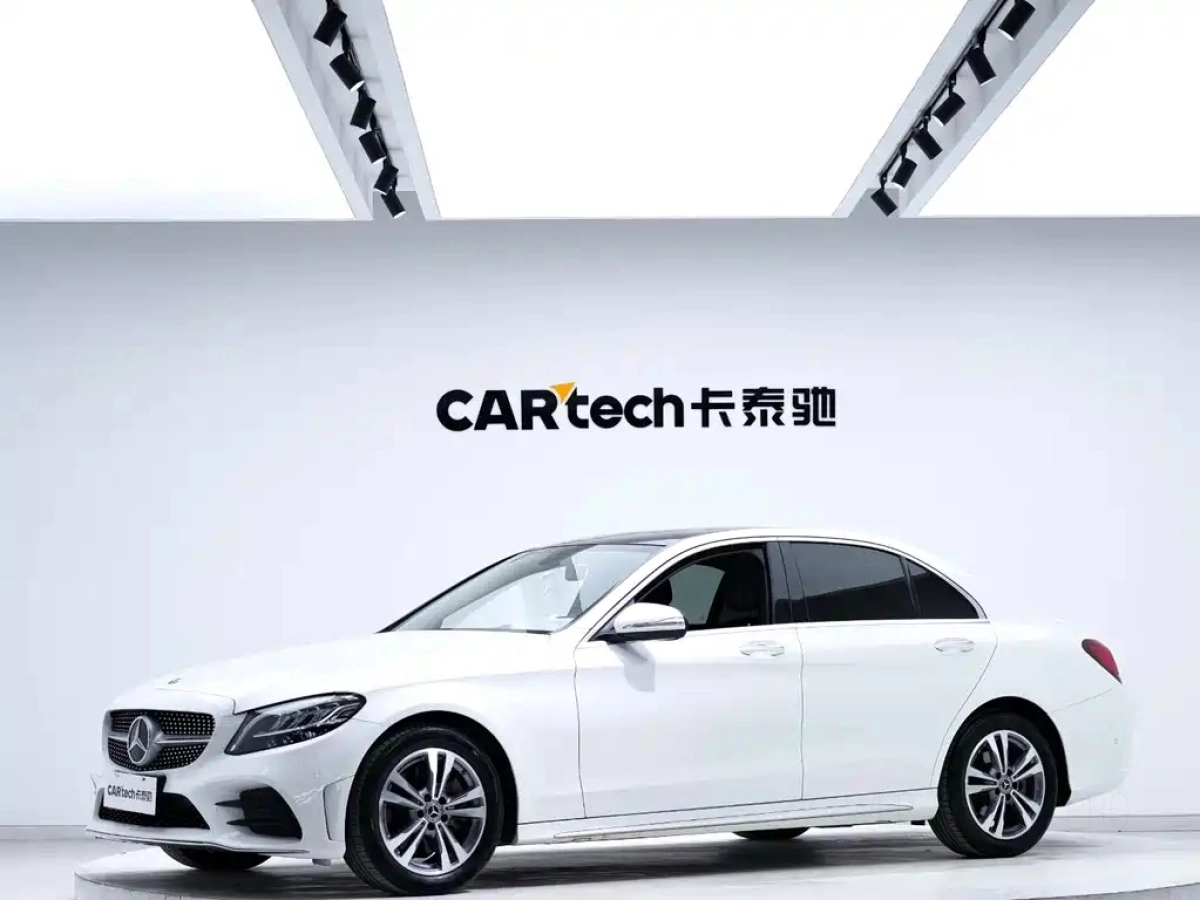 MERCEDES-BENZ C-CLASS  2020