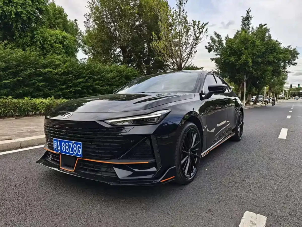 CHANGAN UNI-V