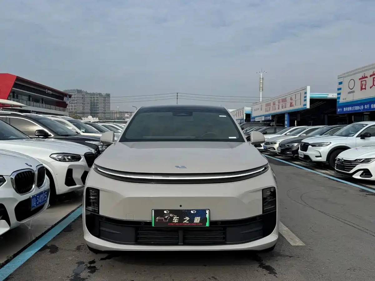 LI AUTO L6