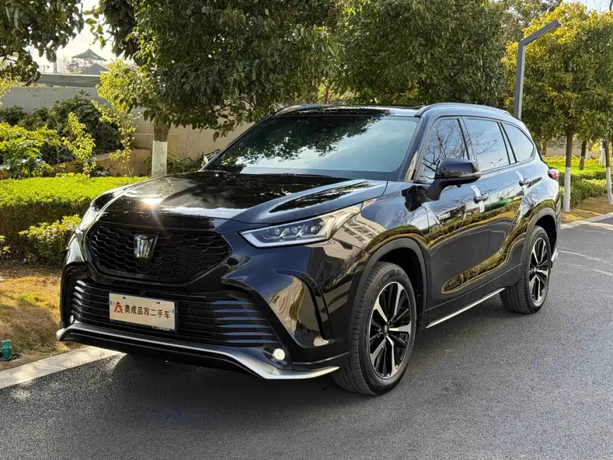 TOYOTA CROWN KLUGER  2021
