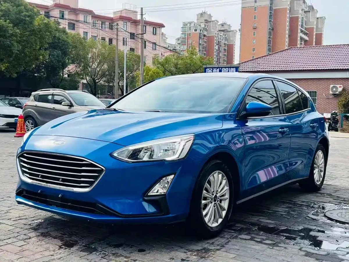 FORD FOCUS  2019