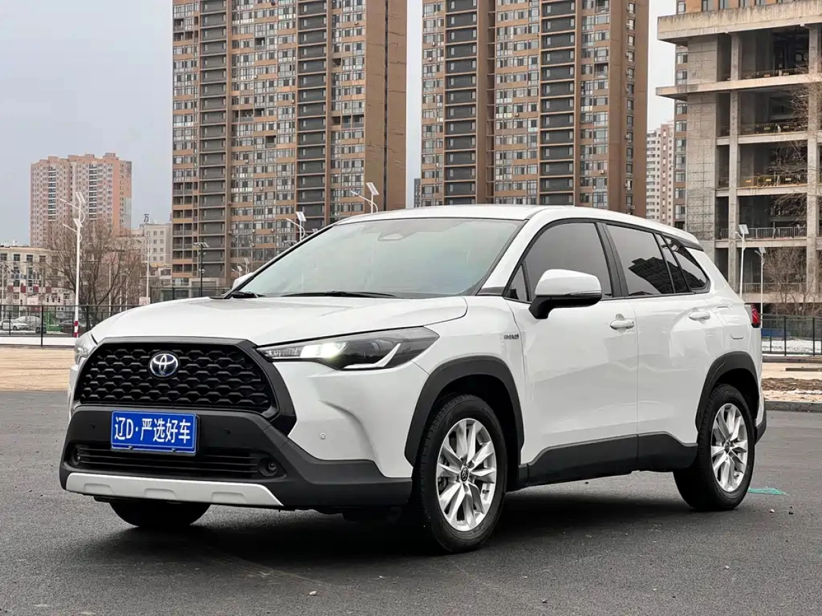 TOYOTA COROLLA CROSS  2024