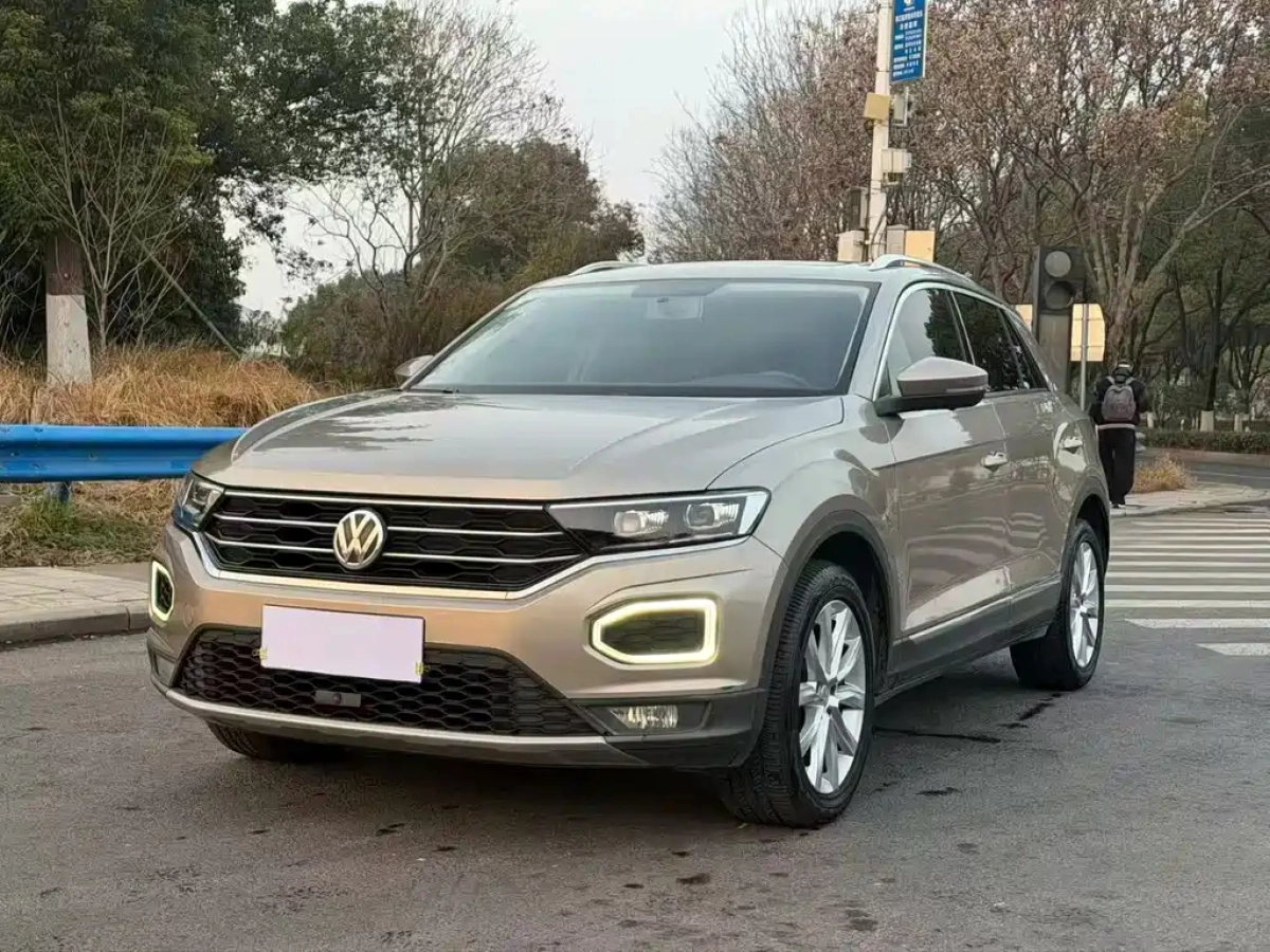 VOLKSWAGEN T-ROC  2019