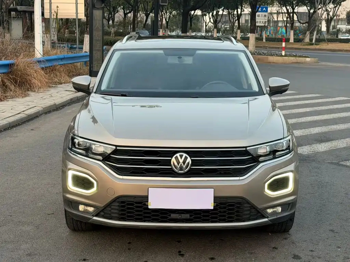 VOLKSWAGEN T-ROC