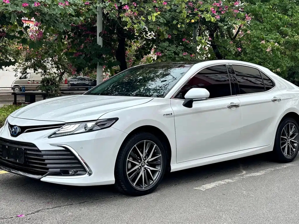 TOYOTA CAMRY  2022