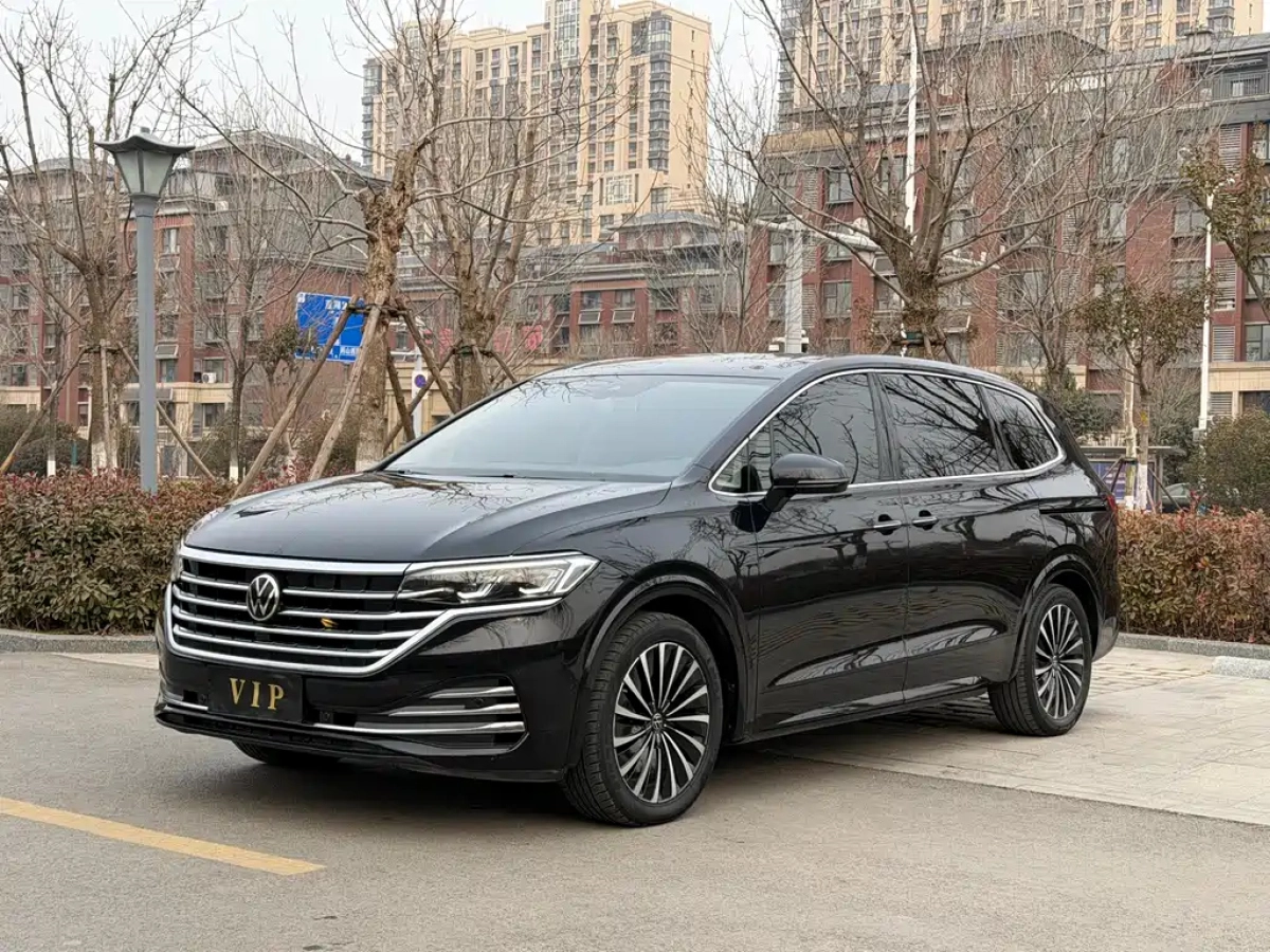 VOLKSWAGEN VILORAN  2022