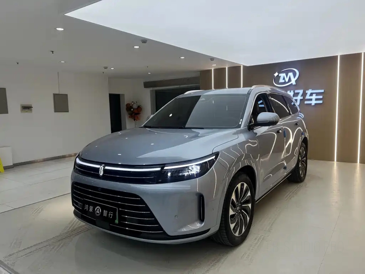 HUAWEI HIMA M7  2024