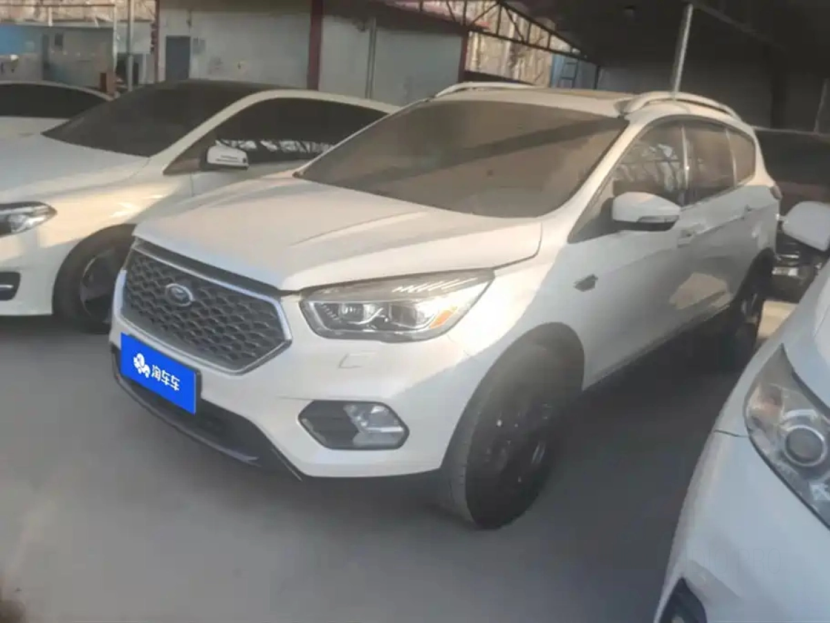 FORD KUGA  2019
