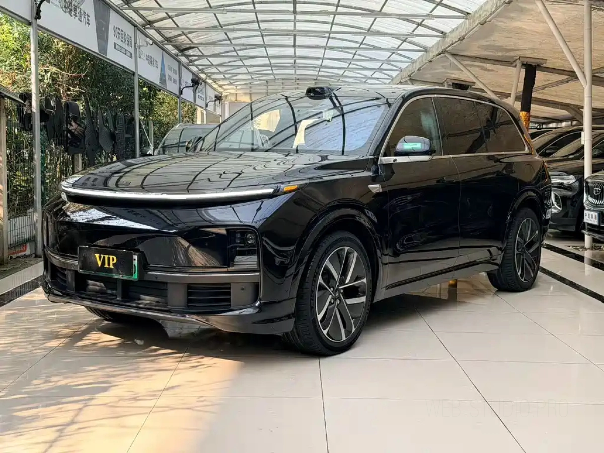 LI AUTO L9  2023