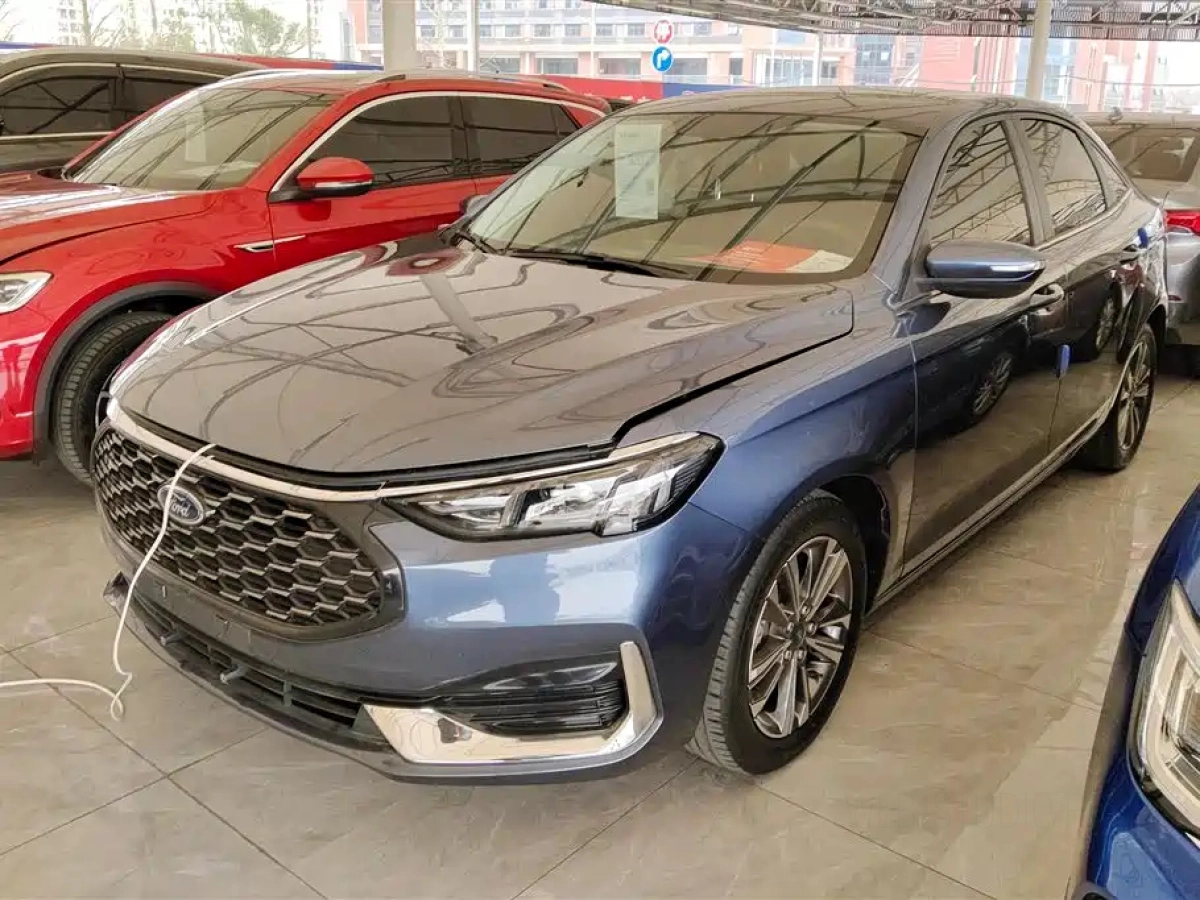 FORD FOCUS CLASSIC  2021