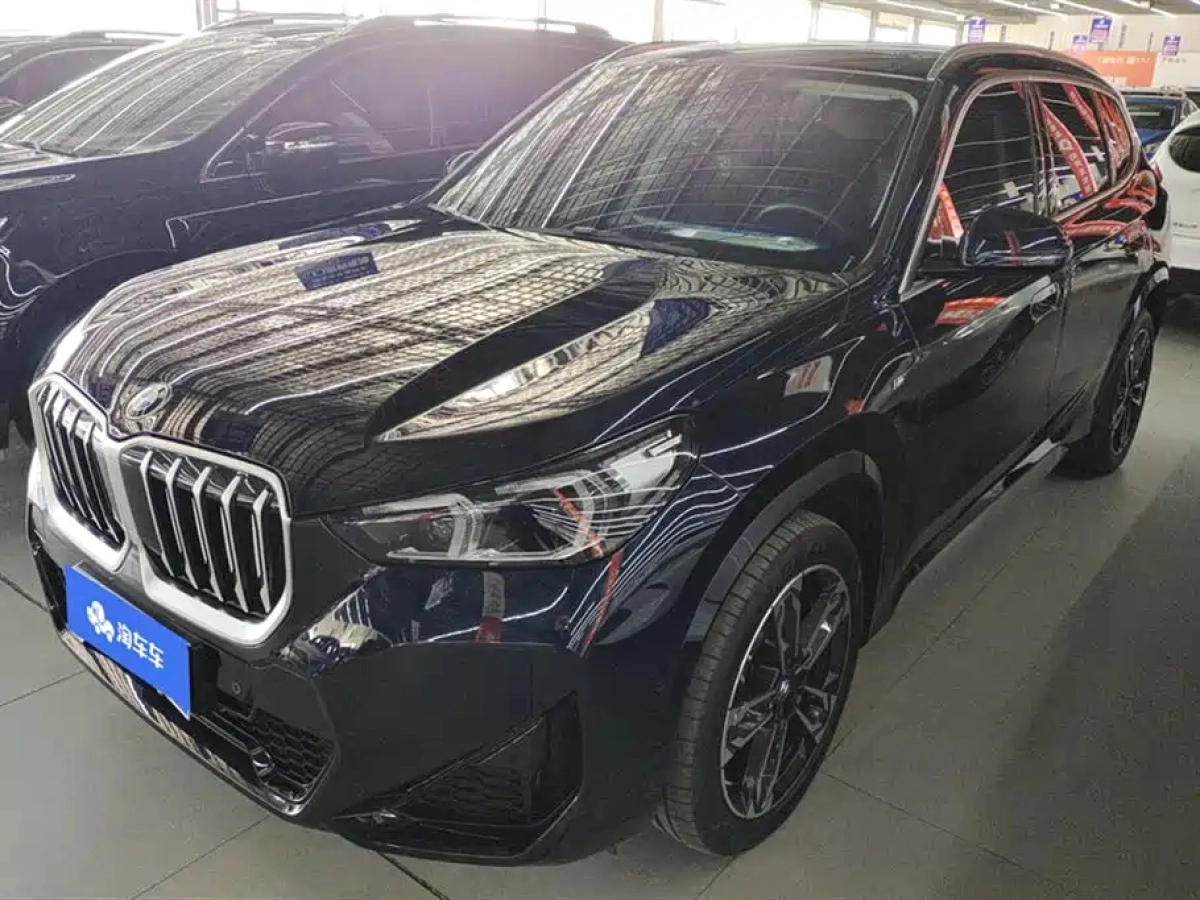 BMW X1  2024
