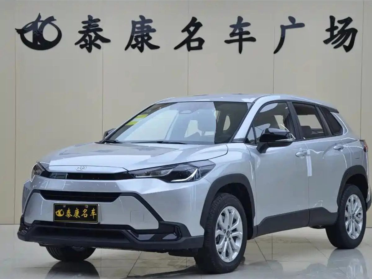 TOYOTA COROLLA CROSS  2026