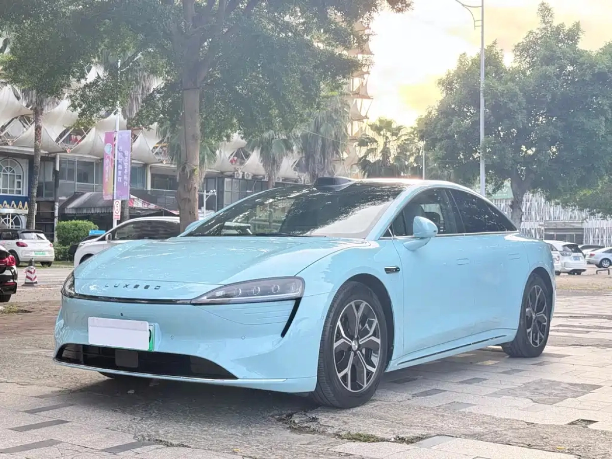 HUAWEI HIMA S7  2024