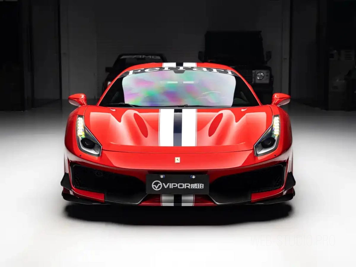 FERRARI 488