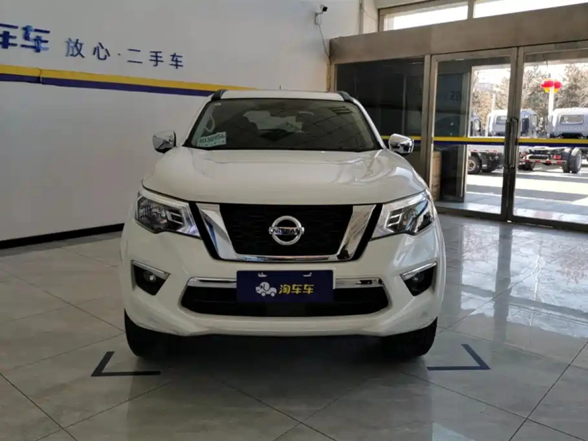 NISSAN TERRA