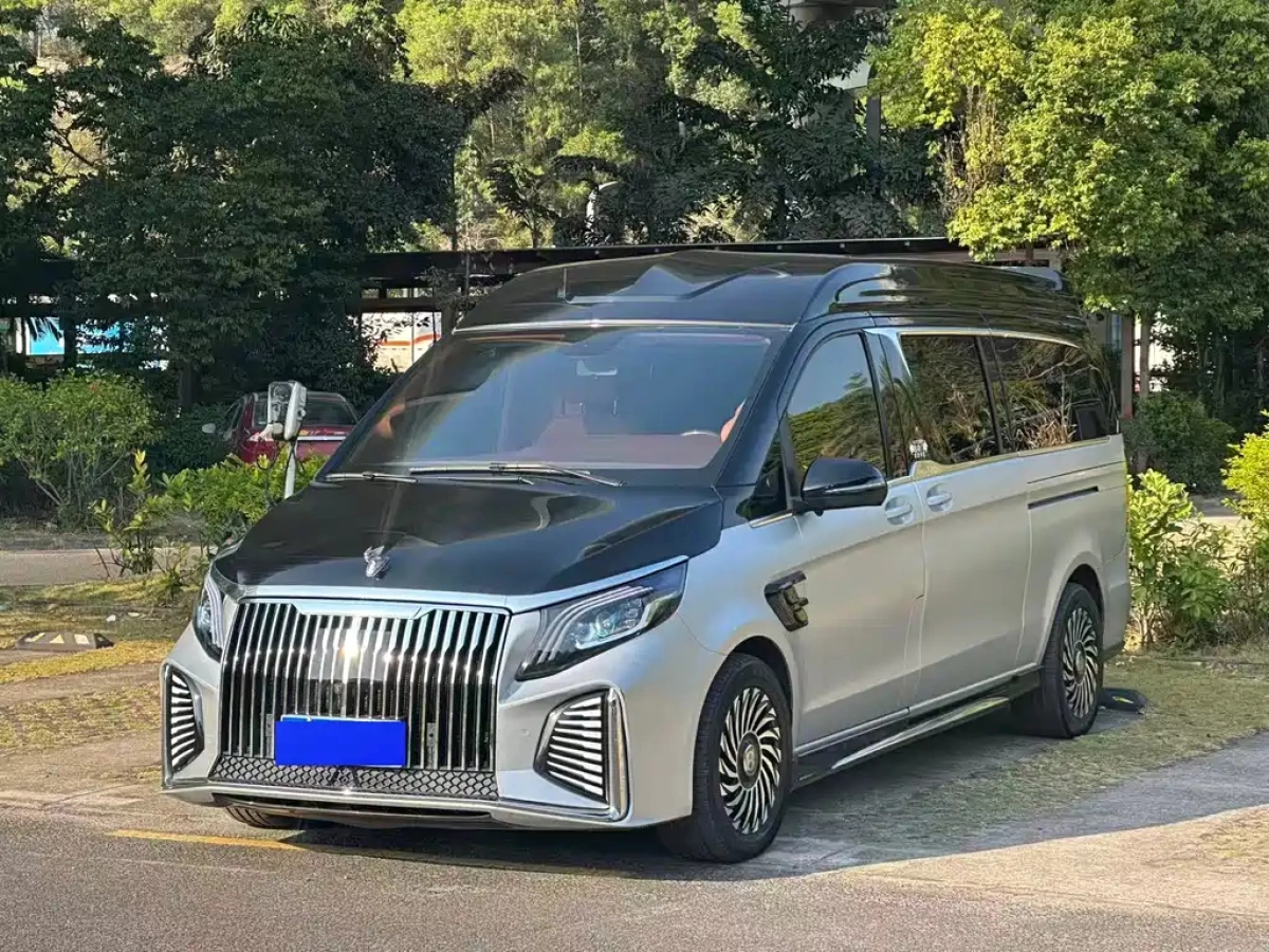 MERCEDES-BENZ VITO  2024
