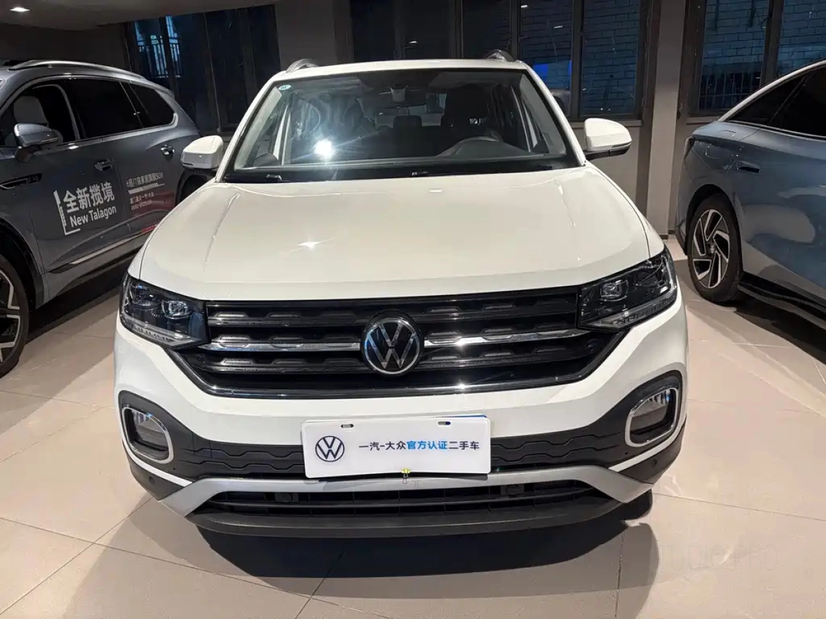 VOLKSWAGEN TACQUA