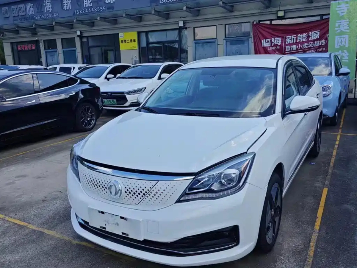 DONGFENG AEOLUS E70  2021