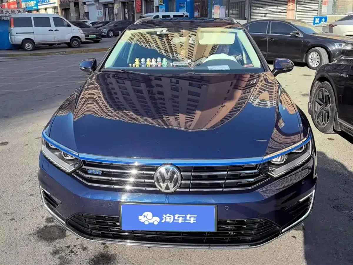 VOLKSWAGEN PASSAT VARIANT GTE