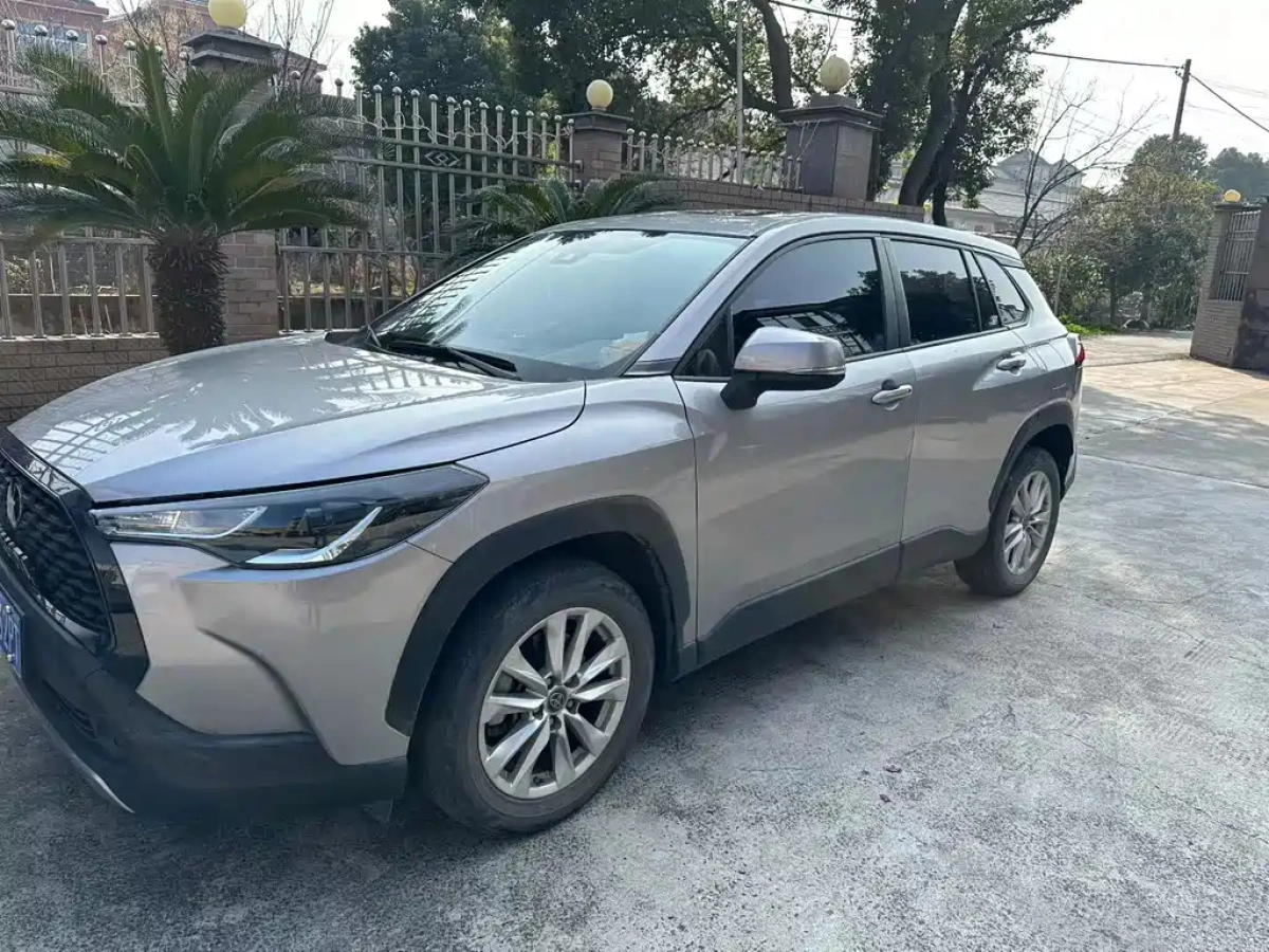 TOYOTA COROLLA CROSS  2022