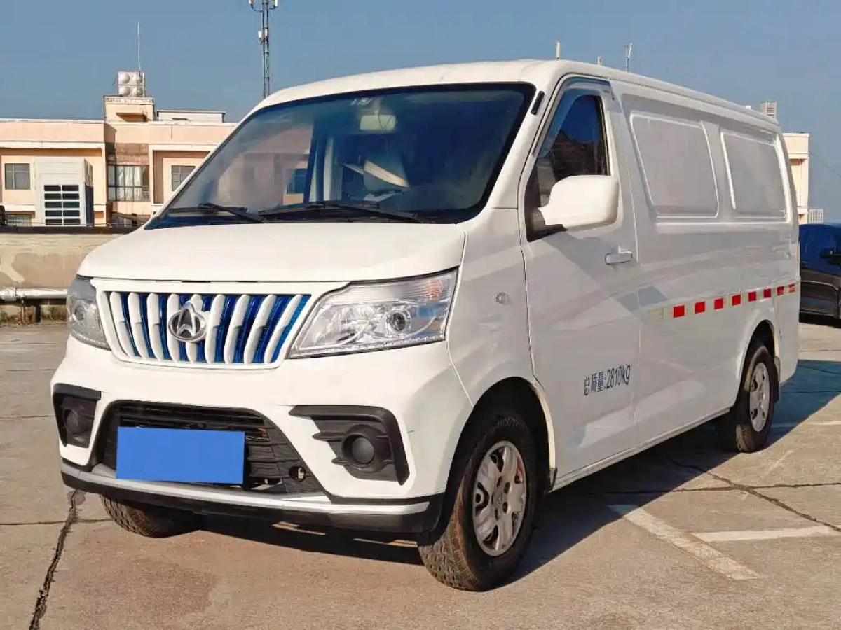 CHANGAN RUHANG EM80  2023