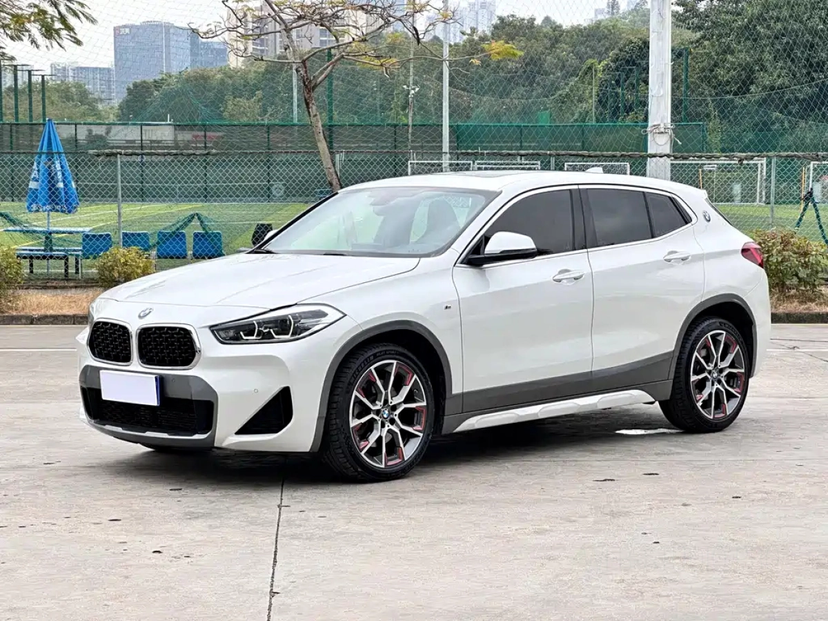 BMW X2