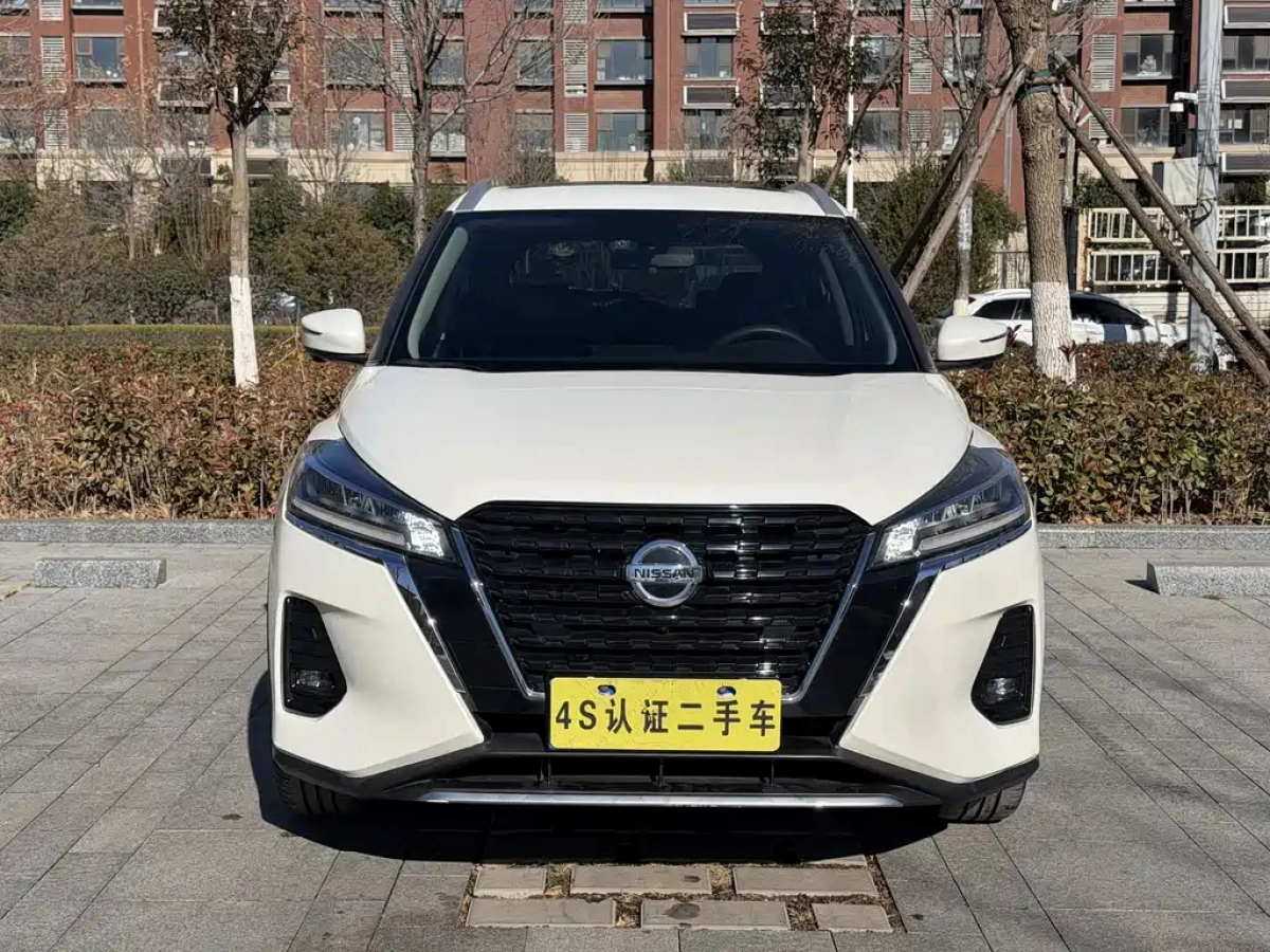 NISSAN KICKS